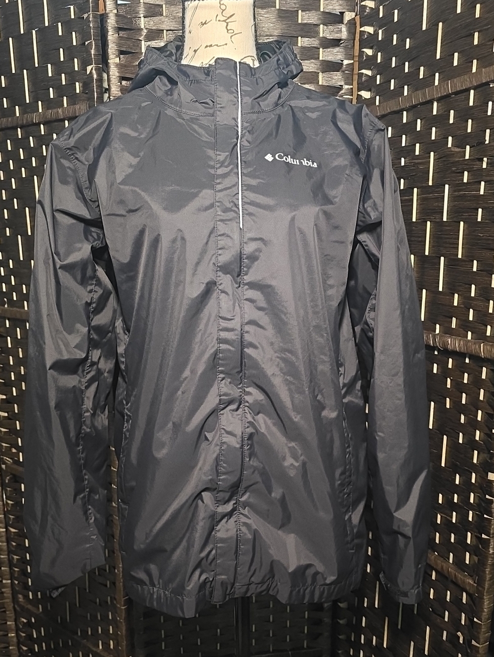 Columbia Black Hooded Rain Jacket Lightweight Windbreaker Women’s XL 18 20